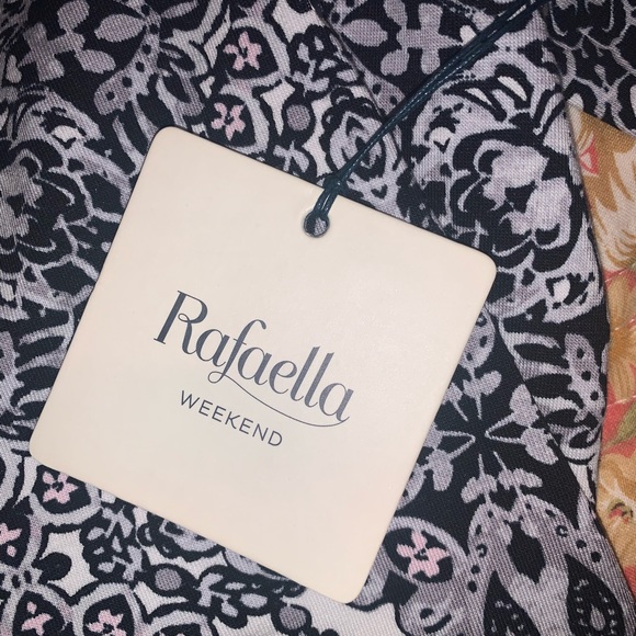 🎉Rafaella Weekend Top - Picture 8 of 10